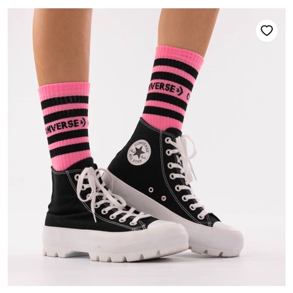 Womens Converse Chuck Taylor All Star Hi Lugged Sneaker - Black womens 8 - Picture 2 of 8